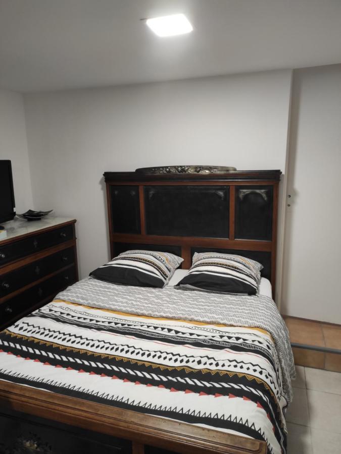 Chambre Entree Independante Lodève 外观 照片