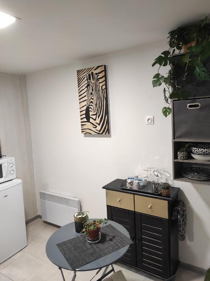 Chambre Entree Independante Lodève 外观 照片